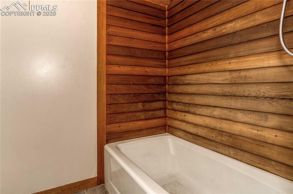 17940 Smugglers Road Monument, CO 80132 - Photo 27 of 40