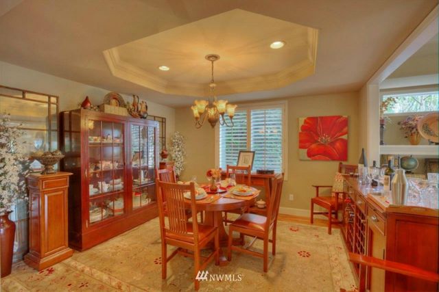 $1,200,000 | 5443 45th Avenue West, Seattle, WA 98199