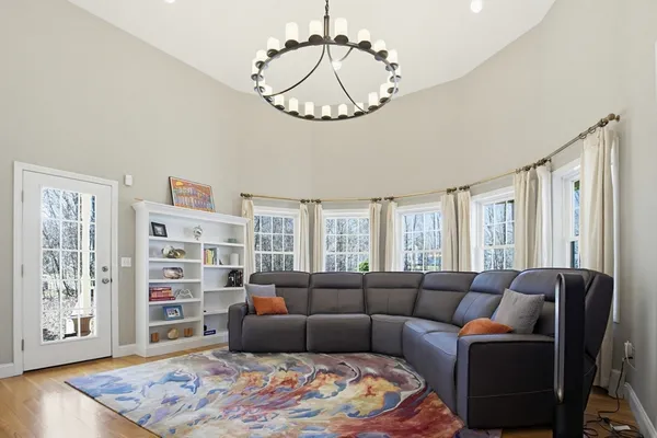 $865,000 | 155 Rawson Street, Leicester, MA 01524