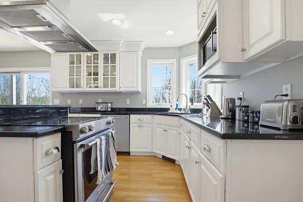 $865,000 | 155 Rawson Street, Leicester, MA 01524