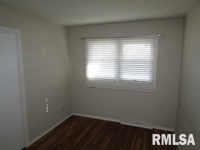 5641 North Hamilton Road Peoria, IL 61614 - Photo 16 of 35 Gallery Image 16