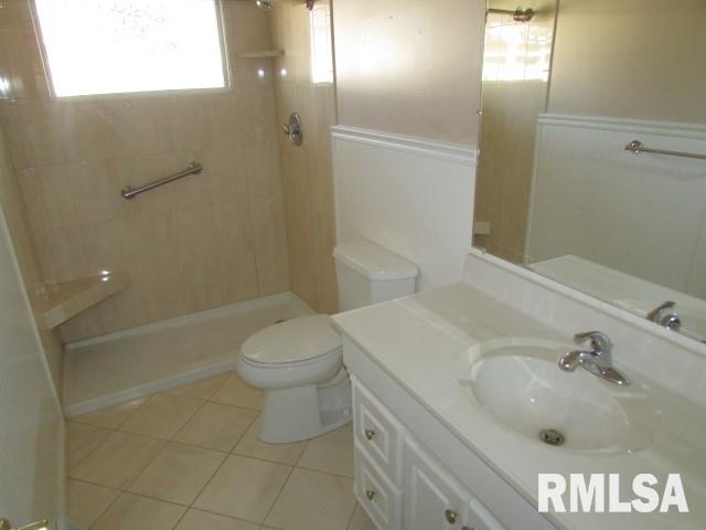 5641 North Hamilton Road Peoria, IL 61614 - Photo 18 of 35 Gallery Image 18