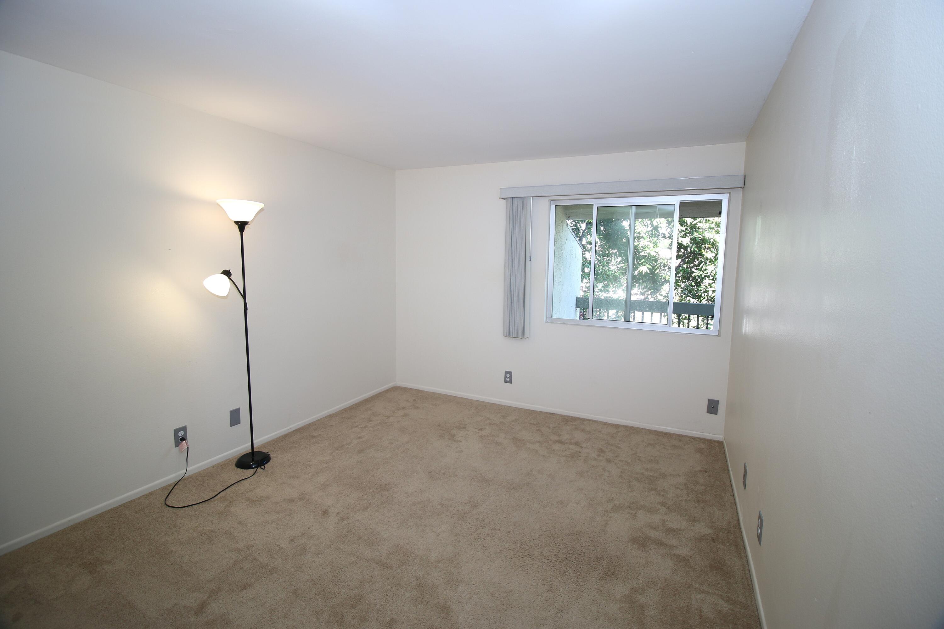 5518 Armitos Avenue, Unit 86 Goleta, CA 93117 - Photo 6 of 8 Bedroom