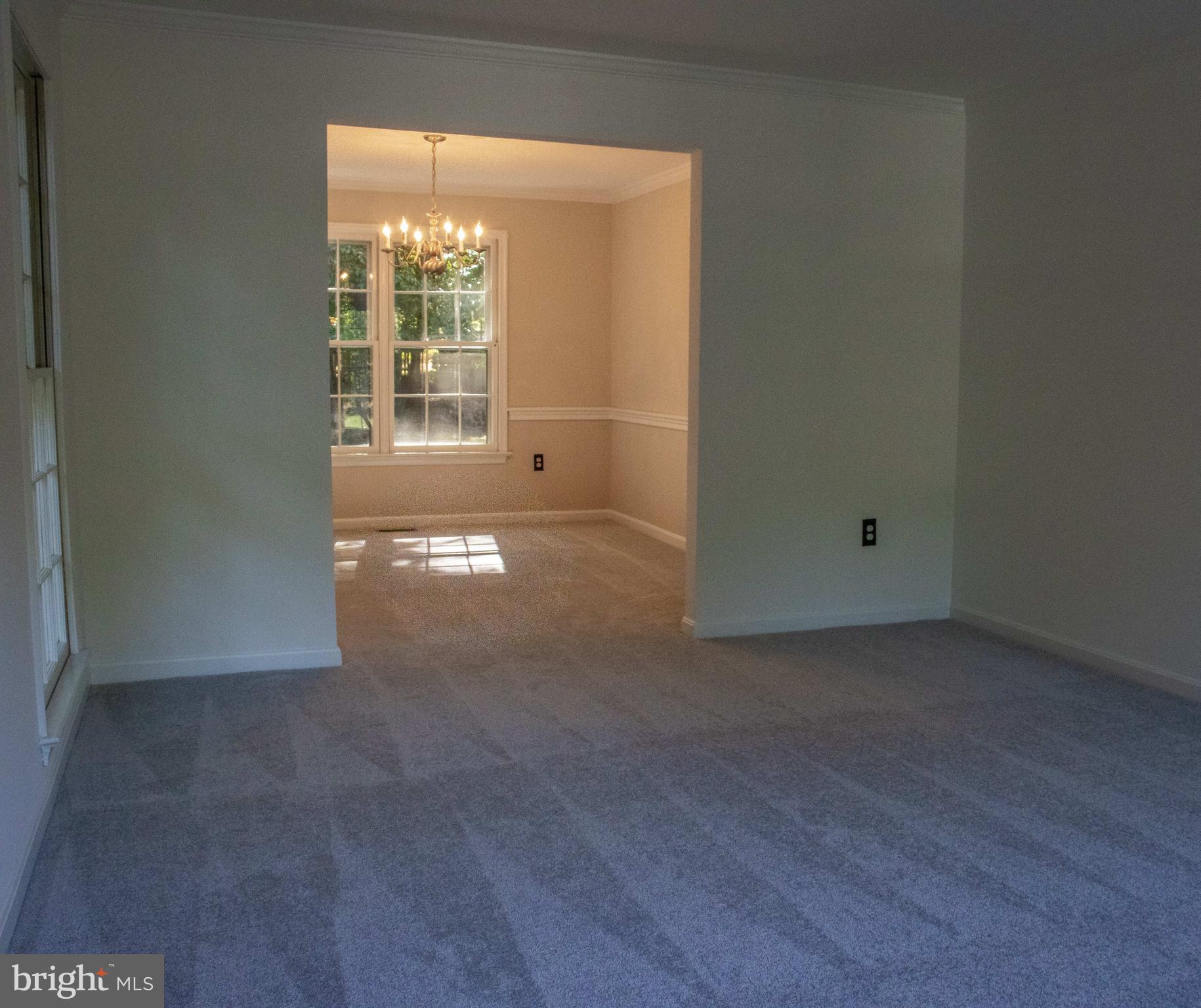 13500 Round Tree Court Silver Spring, MD 20906 - Photo 13 of 36 Gallery Image 13