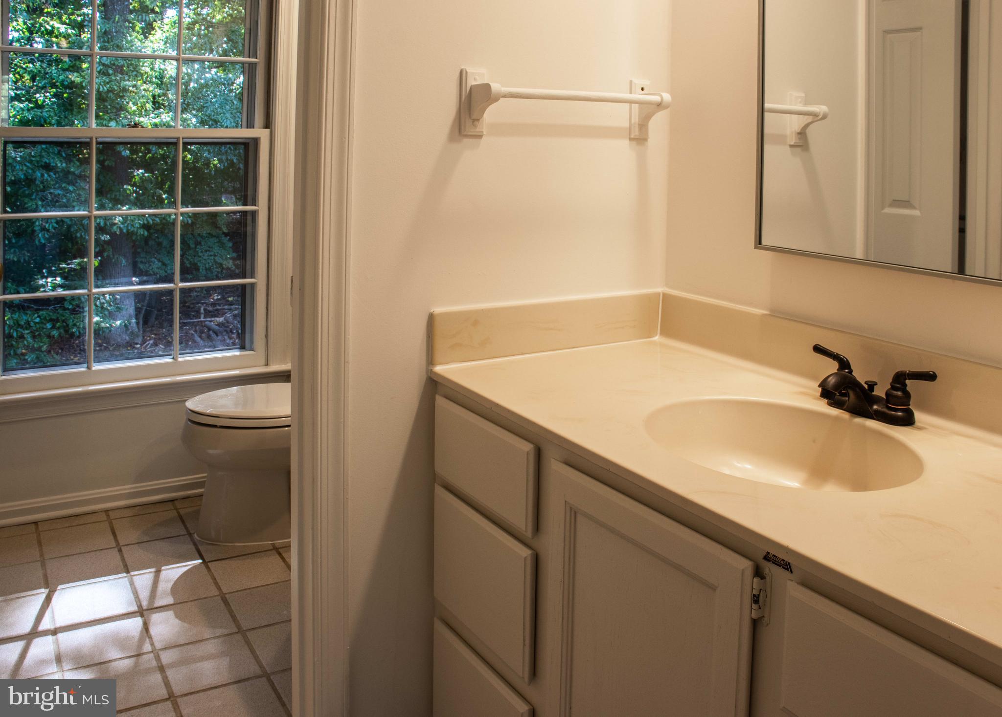 13500 Round Tree Court Silver Spring, MD 20906 - Photo 16 of 36 Gallery Image 16