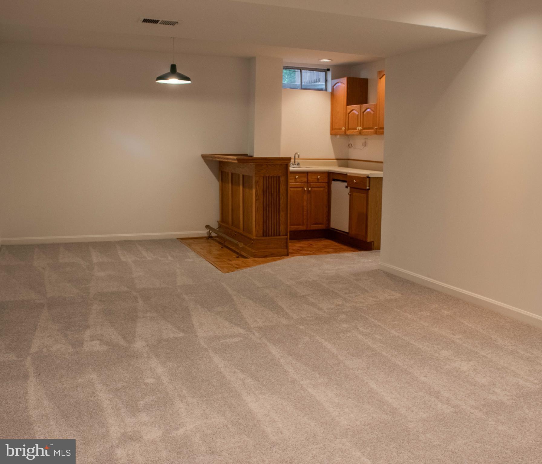 13500 Round Tree Court Silver Spring, MD 20906 - Photo 22 of 36 Gallery Image 22