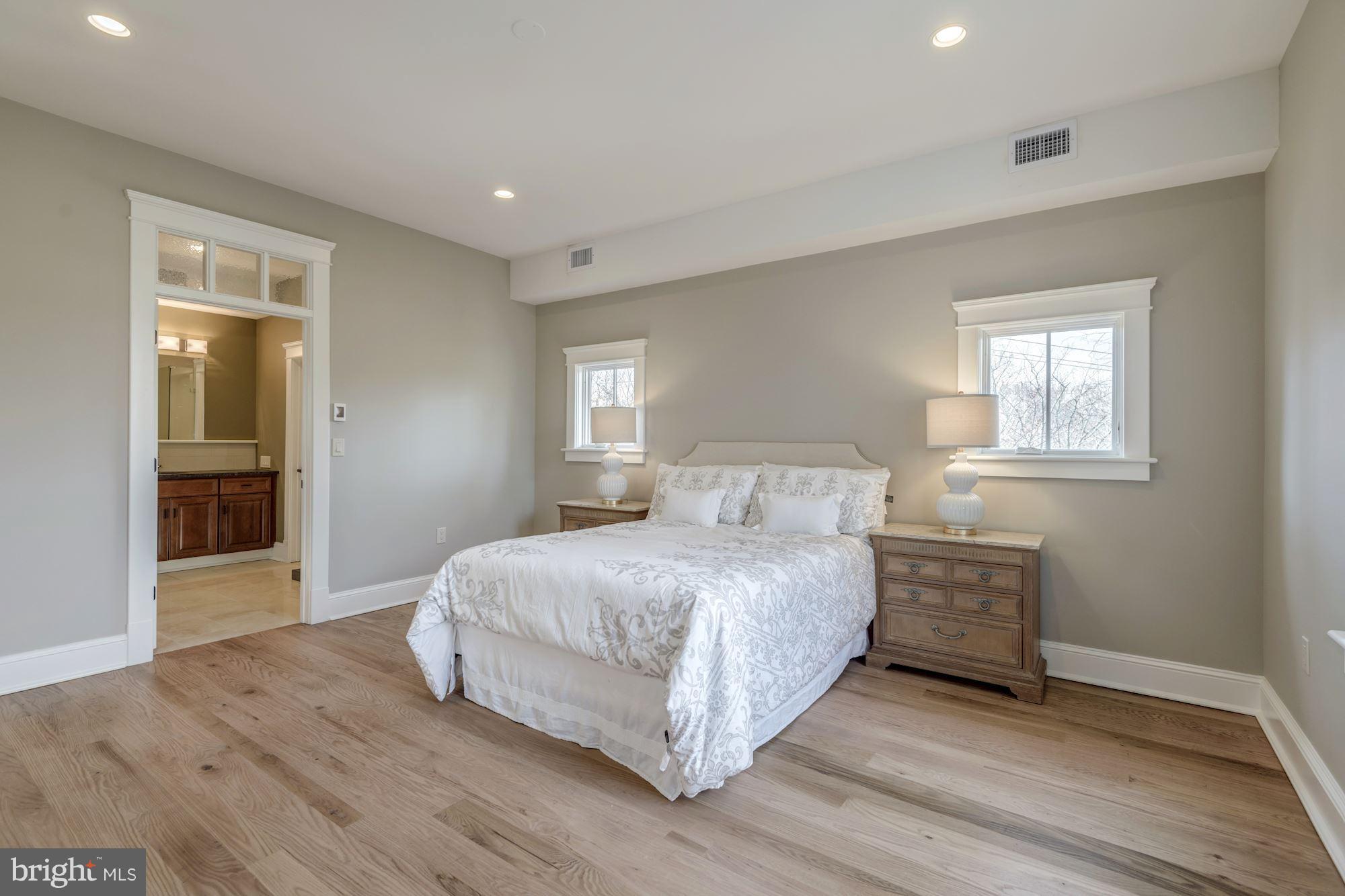 2000 Scroggins Road Alexandria, VA 22302 - Photo 13 of 30 SECOND MASTER SUITE