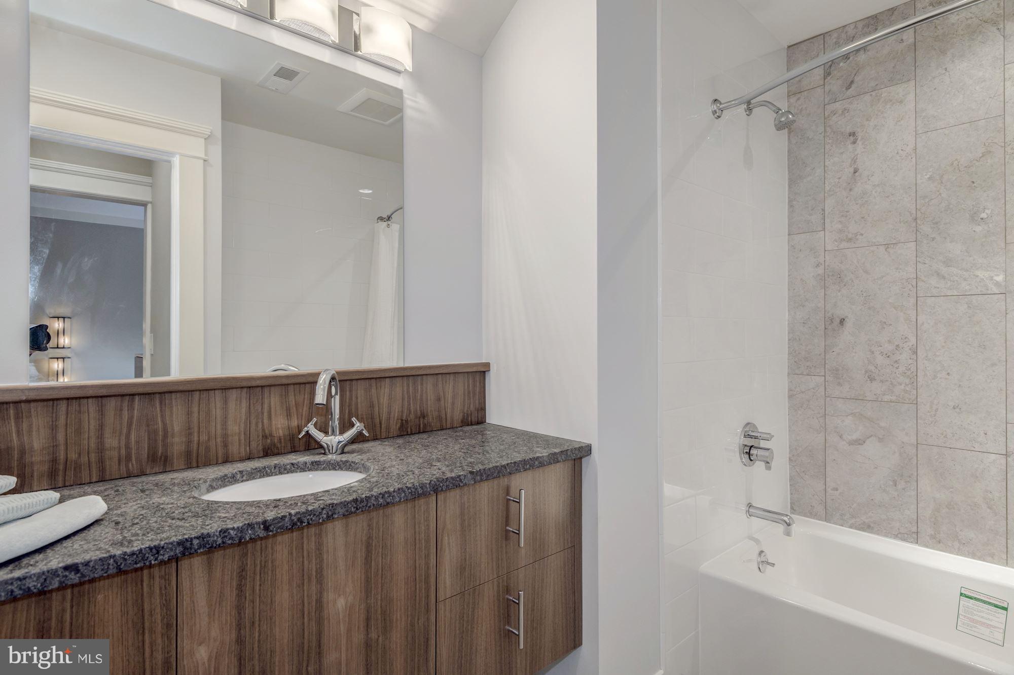 2000 Scroggins Road Alexandria, VA 22302 - Photo 23 of 30 FOURTH FULL BATHROOM