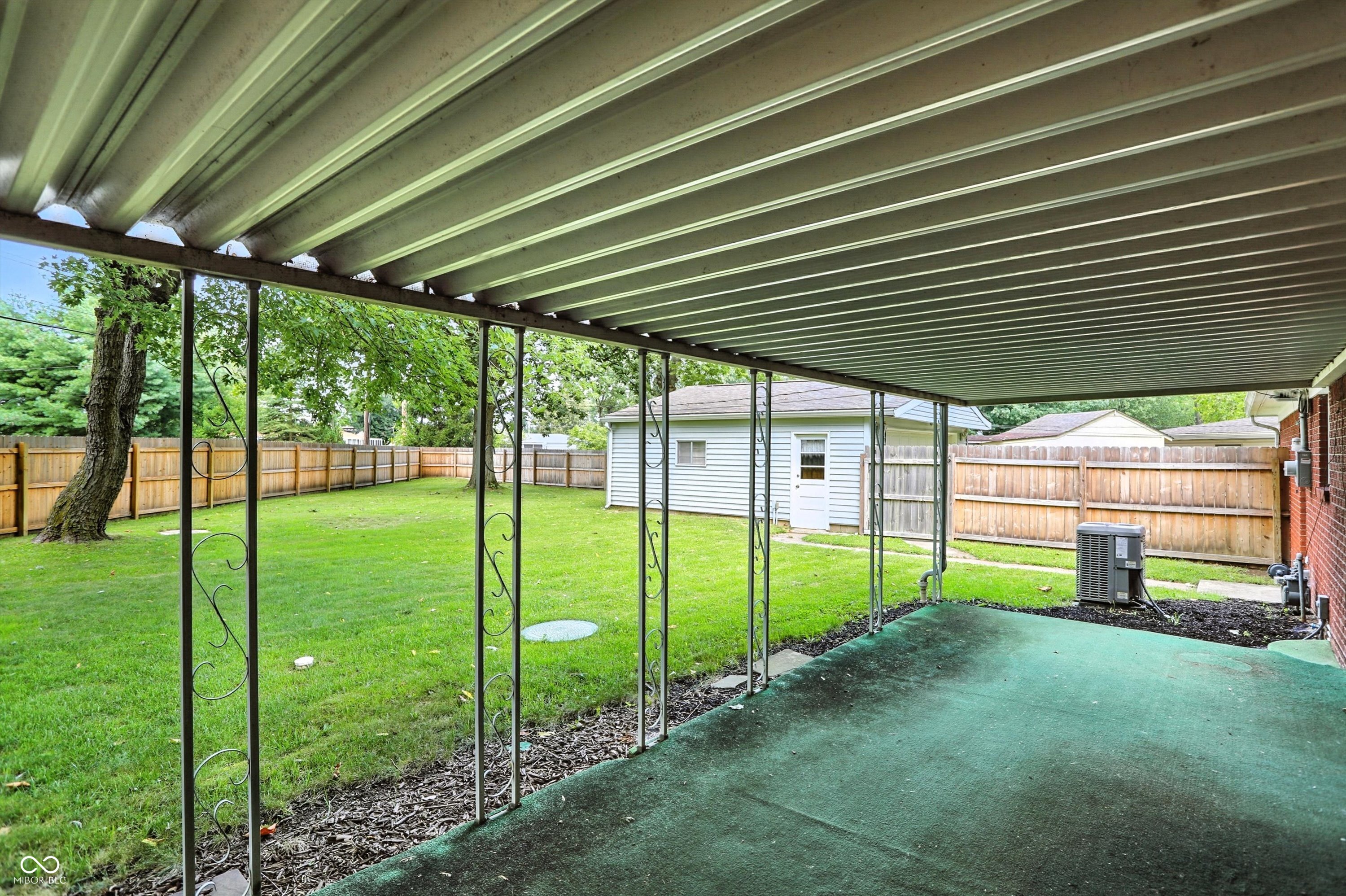 4214 Solun Road Indianapolis, IN 46221 - Photo 32 of 46 Gallery Image 32