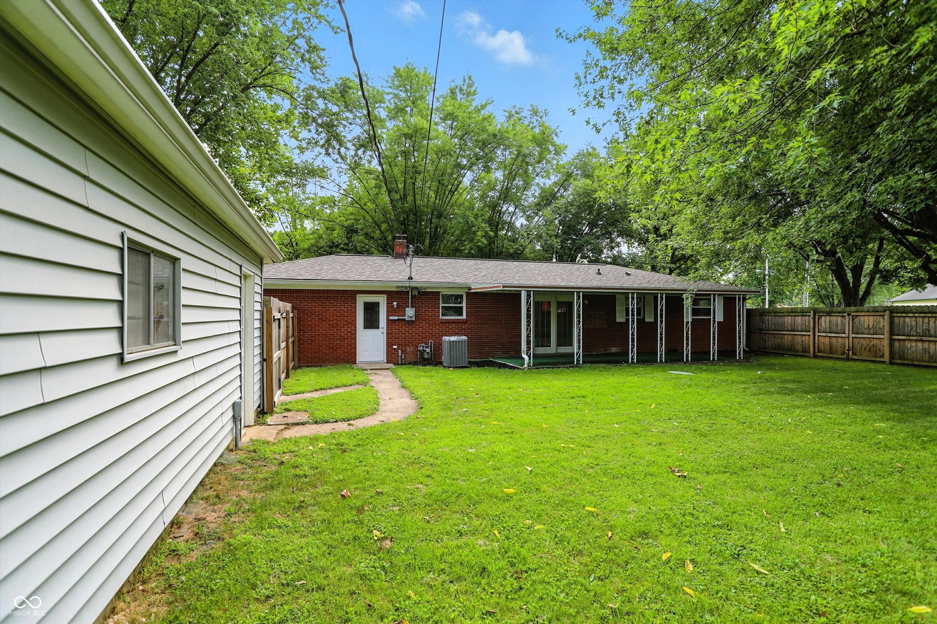4214 Solun Road Indianapolis, IN 46221 - Photo 37 of 46 Gallery Image 37