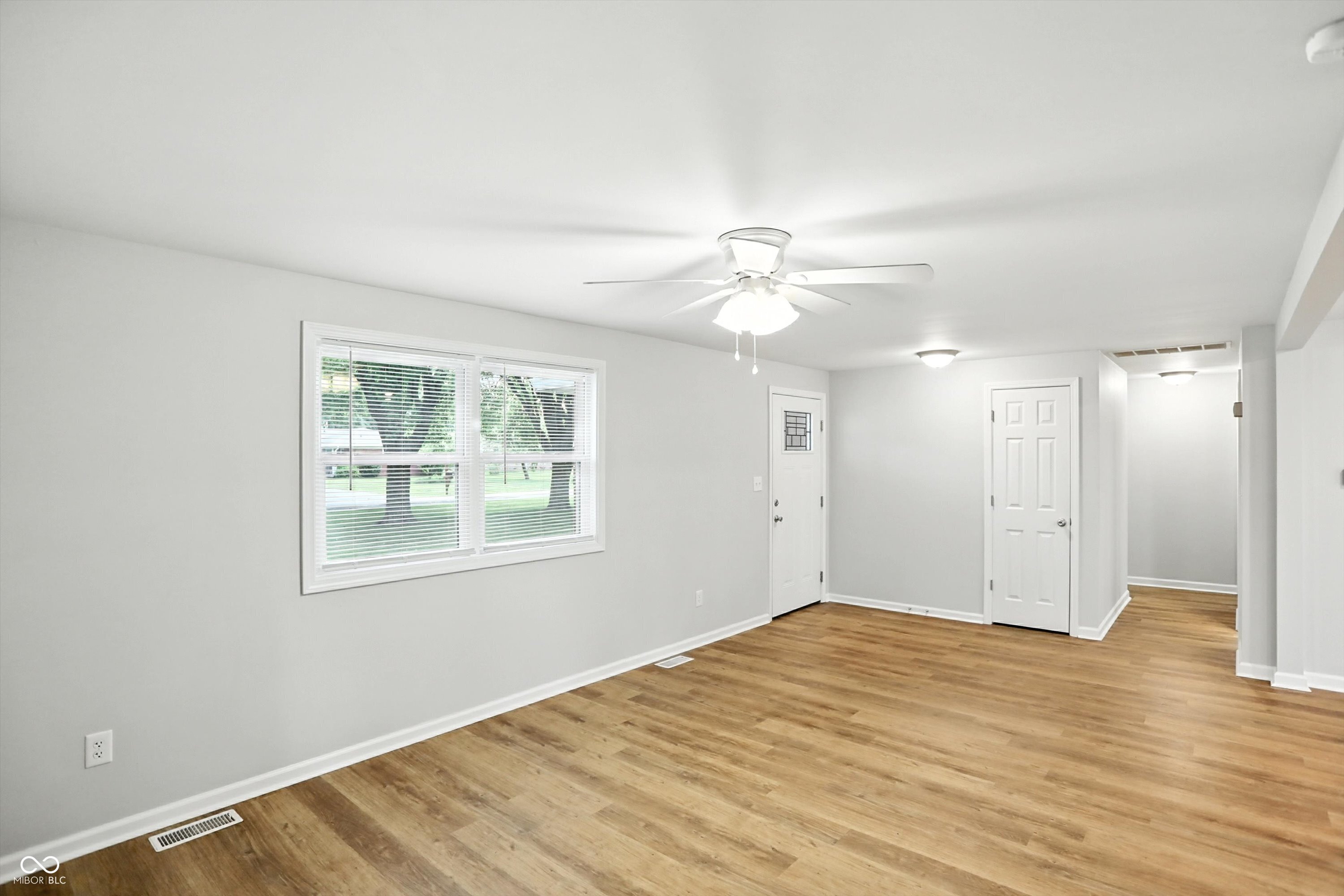 4214 Solun Road Indianapolis, IN 46221 - Photo 5 of 46 Gallery Image 5