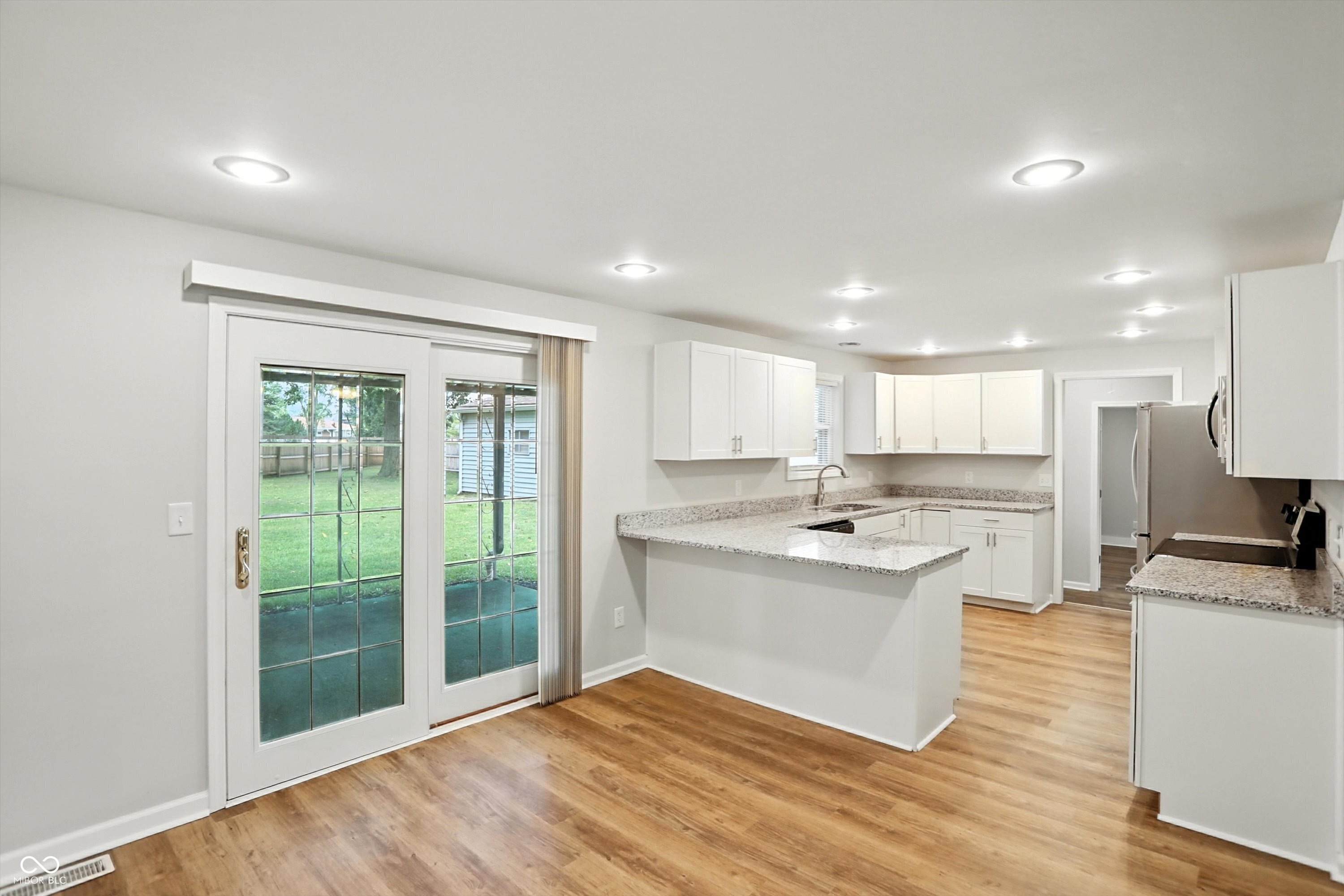 4214 Solun Road Indianapolis, IN 46221 - Photo 7 of 46 Gallery Image 7