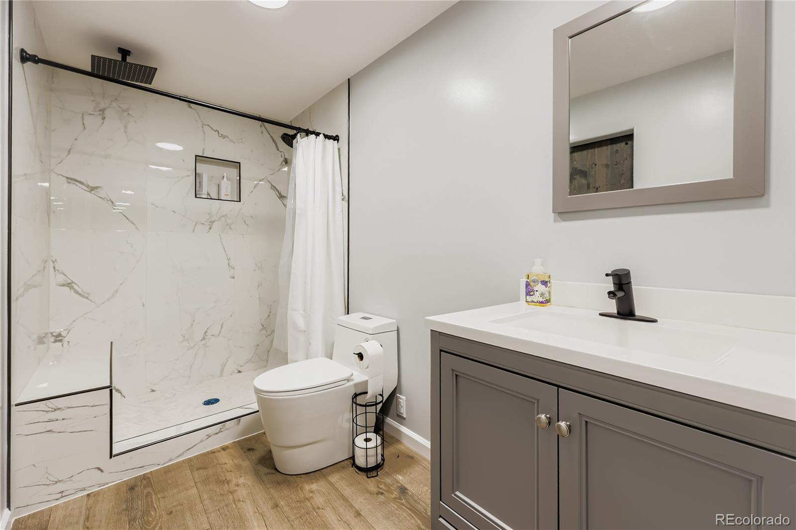 10300 South Fairgate Way Highlands Ranch, CO 80126 - Photo 14 of 32 Gallery Image 14
