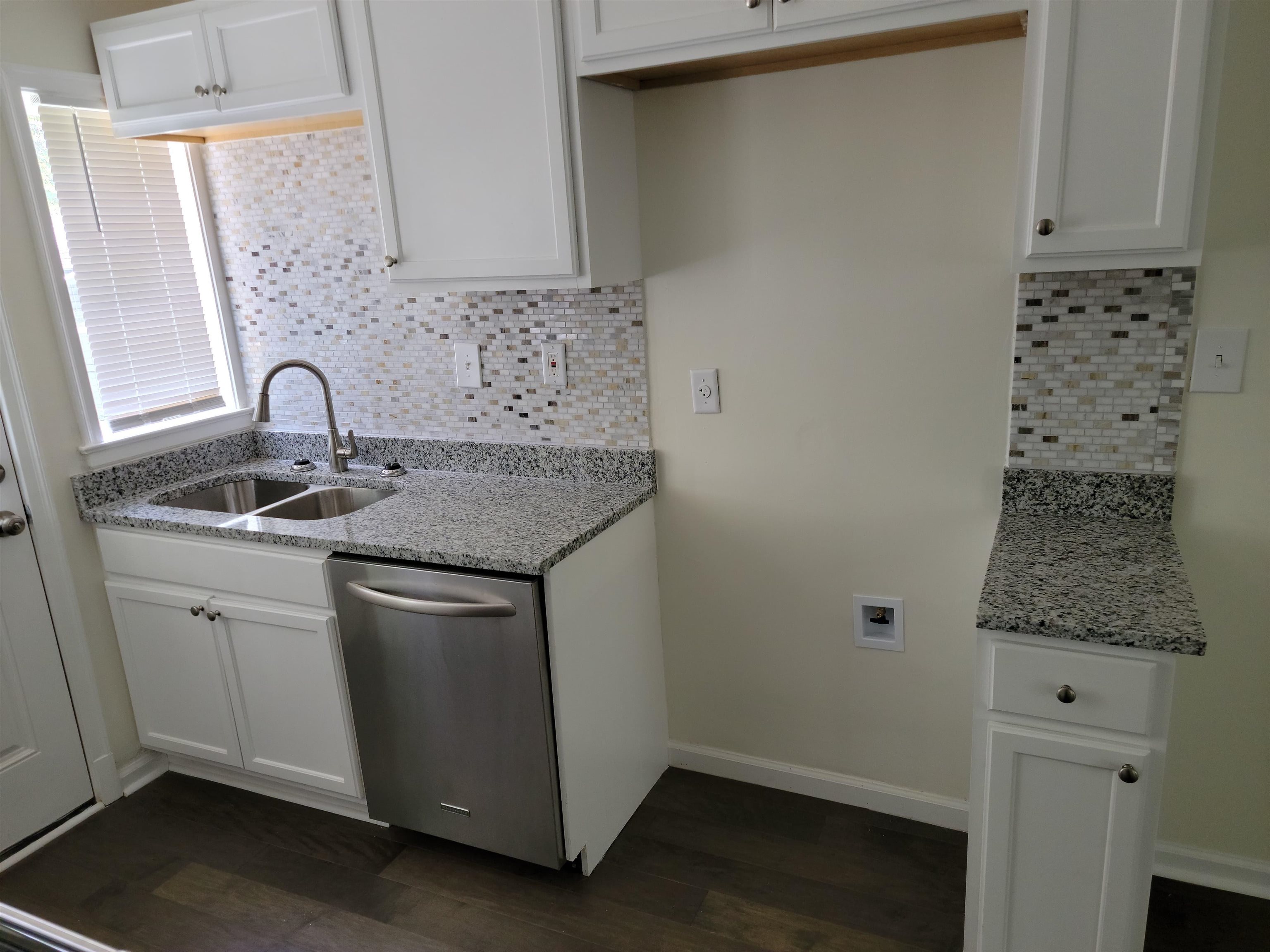 1074 Railton Road Memphis, TN 38111 - Photo 6 of 19 Gallery Image 6