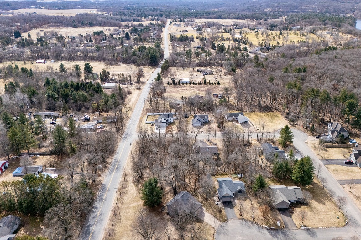 903 Wagner Road Menomonie, WI 54751 - Photo 8 of 18
