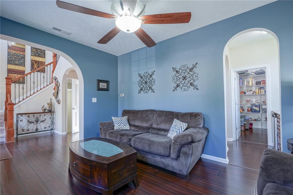 12143 Wolverton Way Fishers, IN 46037 - Photo 5 of 48 Gallery Image 5