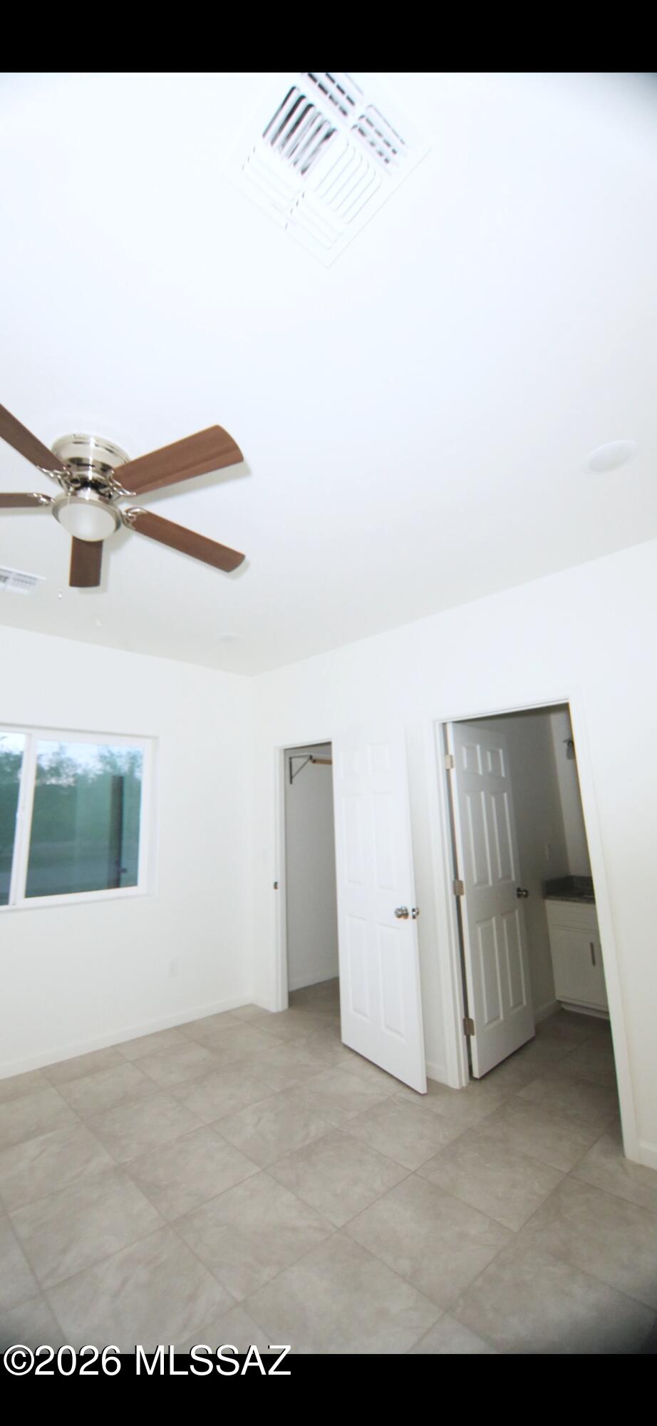 1821 Circulo Mexicali Rio Rico, AZ 85648 - Photo 7 of 11 pic 12 1