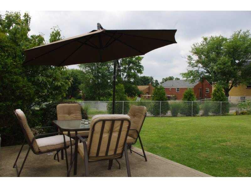 395 Wheeler Avenue McKees Rocks, PA 15136 - Photo 9 of 12 Patio/Deck.