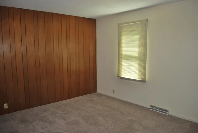 $119,900 | 307 South Main Street, Sherburn, MN 56171