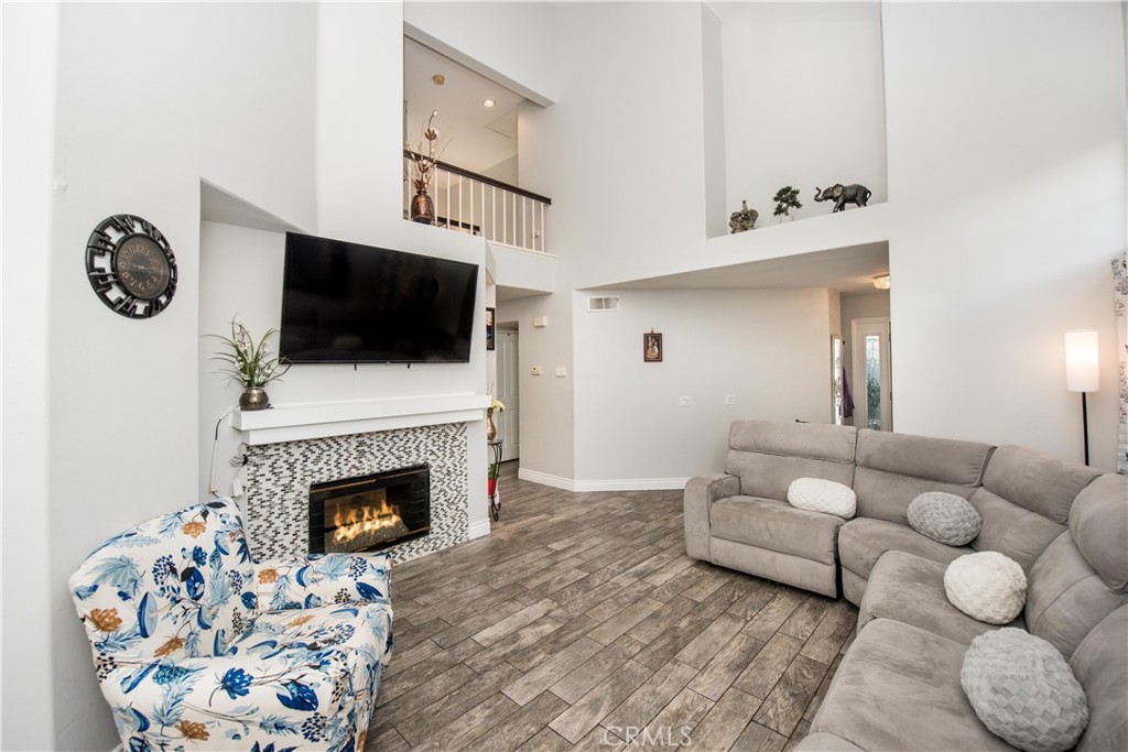 16344 West Sun Canyon Street Riverside, CA 92503 - Photo 8 of 51