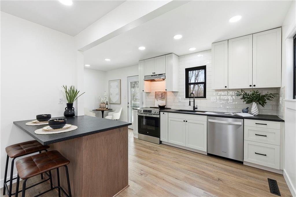 4721 Oak Grove Road Kansas City, KS 66106 - Photo 11 of 31