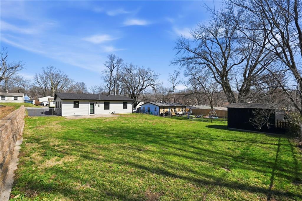 4721 Oak Grove Road Kansas City, KS 66106 - Photo 26 of 31