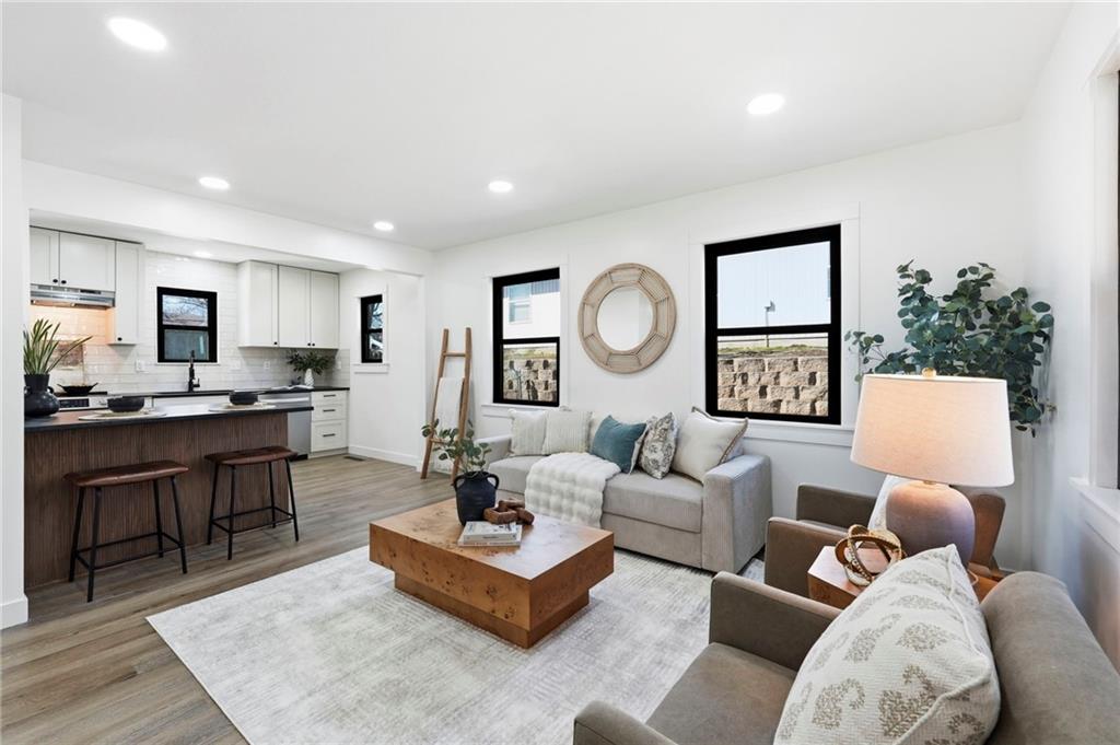 4721 Oak Grove Road Kansas City, KS 66106 - Photo 5 of 31