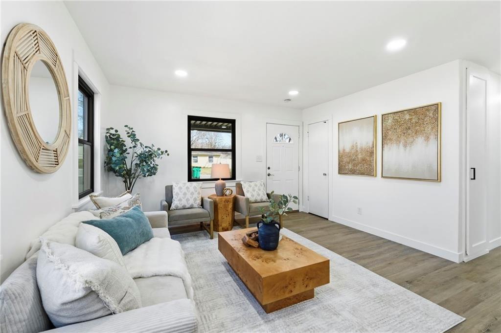 4721 Oak Grove Road Kansas City, KS 66106 - Photo 7 of 31