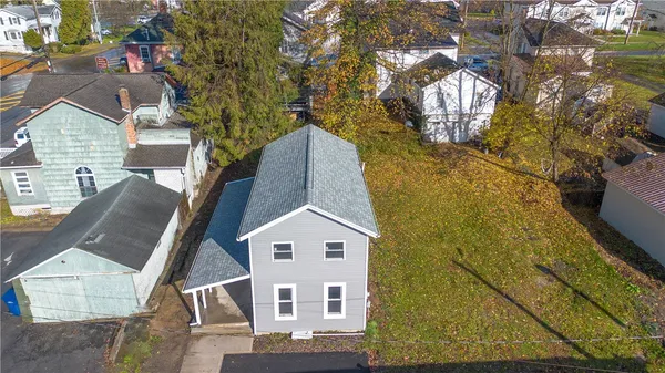 $210,000 | 1 Gould Avenue, Seneca Falls, NY 13148
