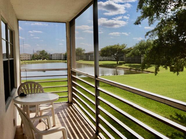 571 Fanshaw North Boca Raton, FL 33434 - Photo 12 of 28 IMG_8776