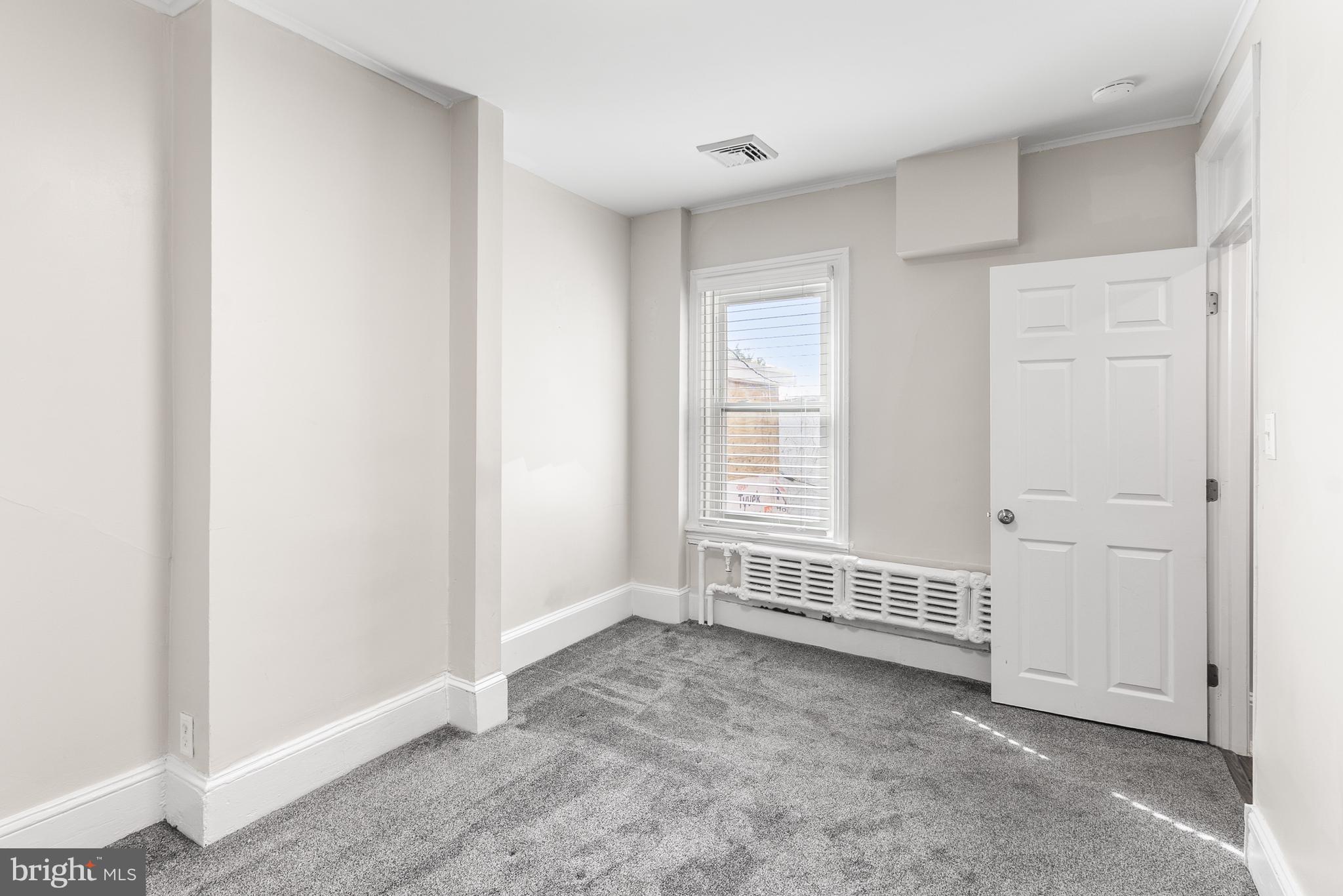 1204 West 8th Street Wilmington, DE 19806 - Photo 25 of 35 2nd Bedroom