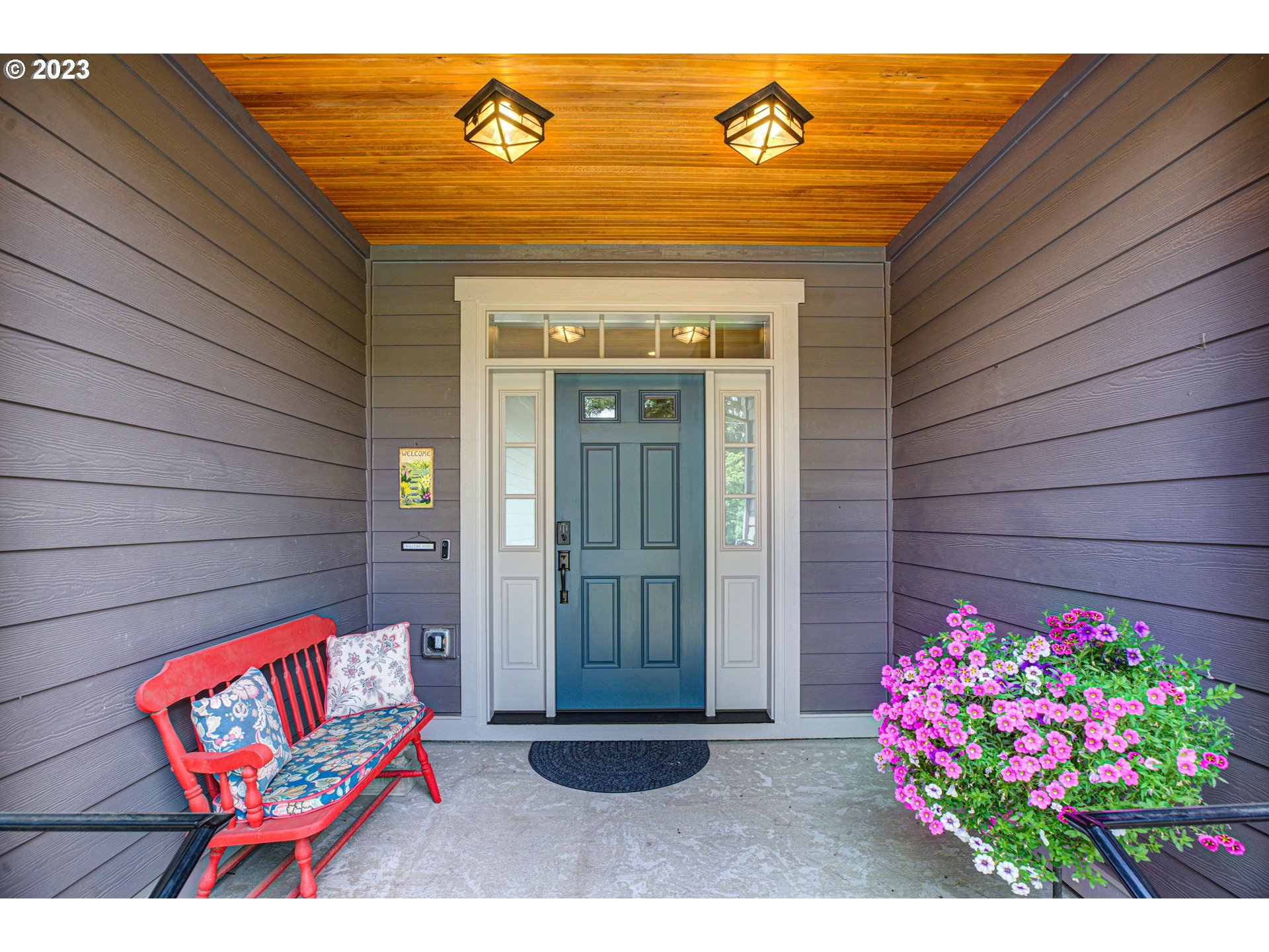 18783 Leland Road Oregon City, OR 97045 - Photo 4 of 45 Gallery Image 4