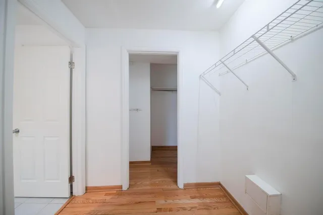 $2,200 | 5300 Carriageway Drive, Unit 107, Rolling Meadows, IL 60008