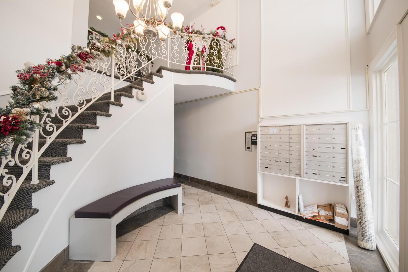 5300 Carriageway Drive, Unit 107 Rolling Meadows, IL 60008 - Photo 2 of 17