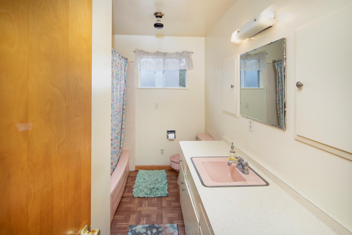 7600 Pine Tree Way Salinas, CA 93907 - Photo 41 of 43 a bathroom with a sink a toilet and shower