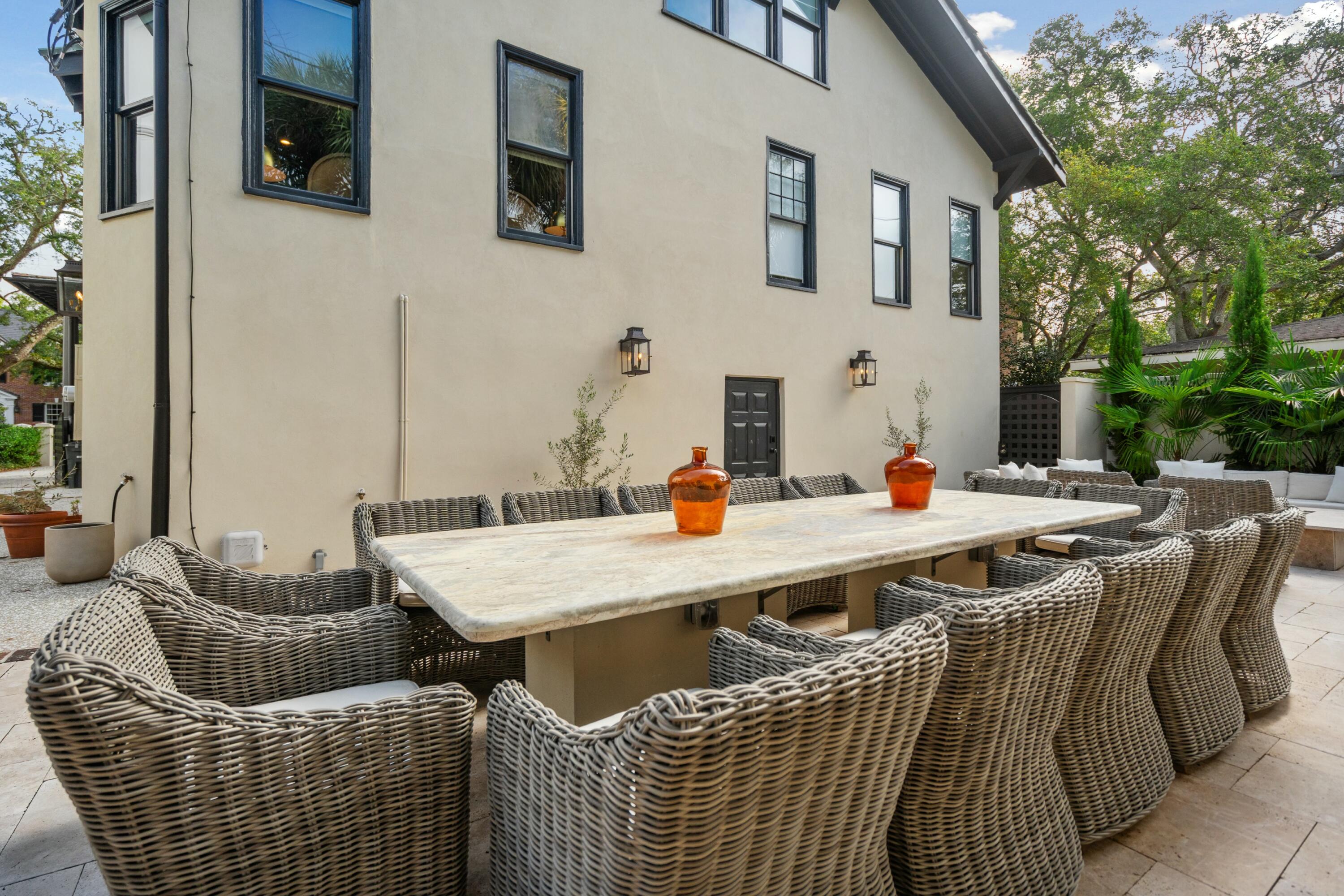 111 South Battery Charleston, SC 29401 - Photo 83 of 86 Outdoor Dining