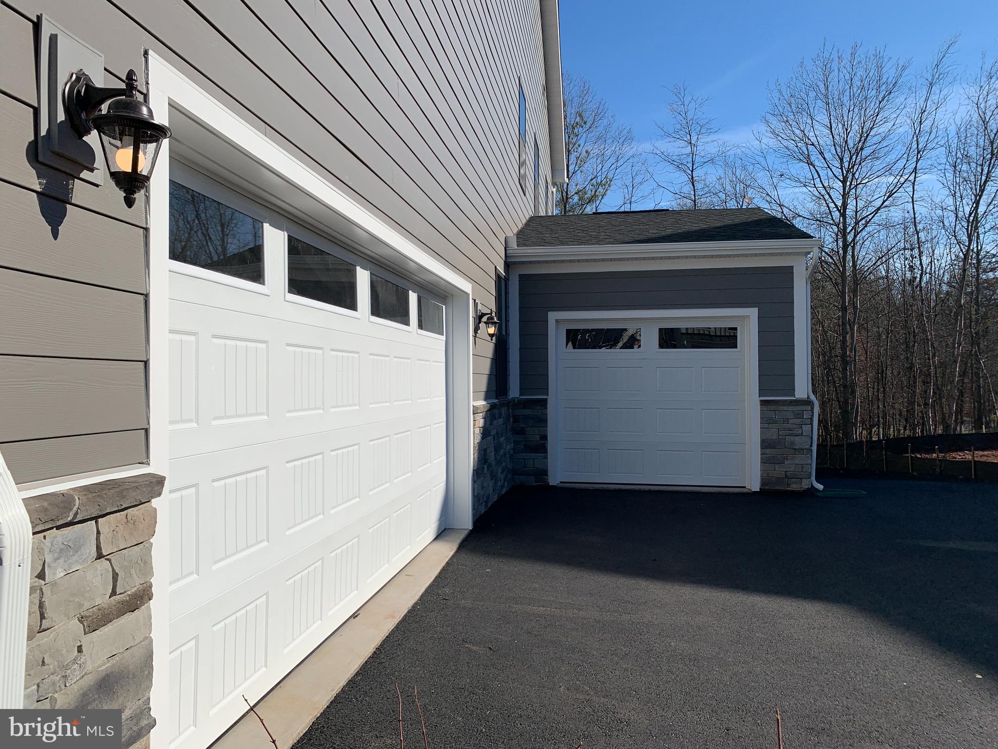 23896 Welch Rdg Place Aldie, VA 20105 - Photo 2 of 3