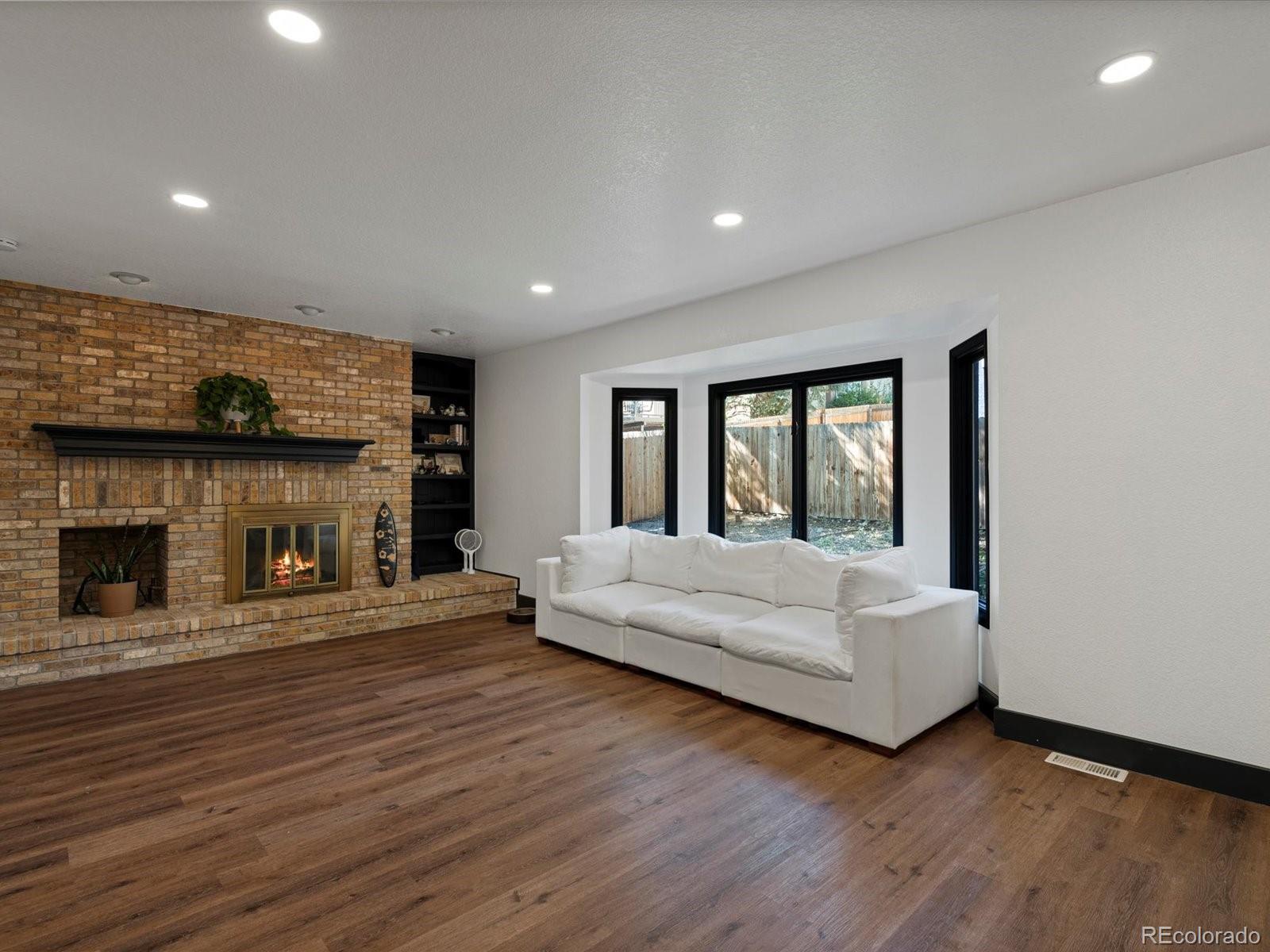 8049 Sweet Water Road Lone Tree, CO 80124 - Photo 21 of 44