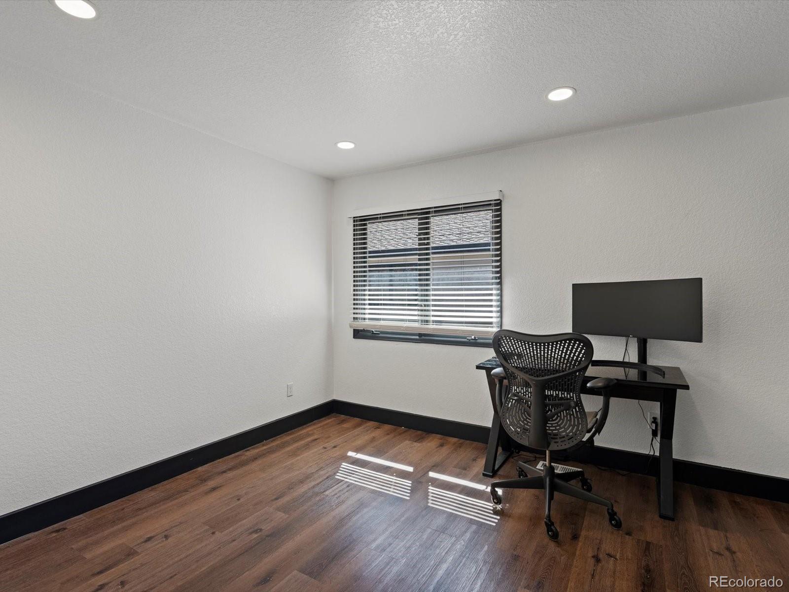 8049 Sweet Water Road Lone Tree, CO 80124 - Photo 29 of 44