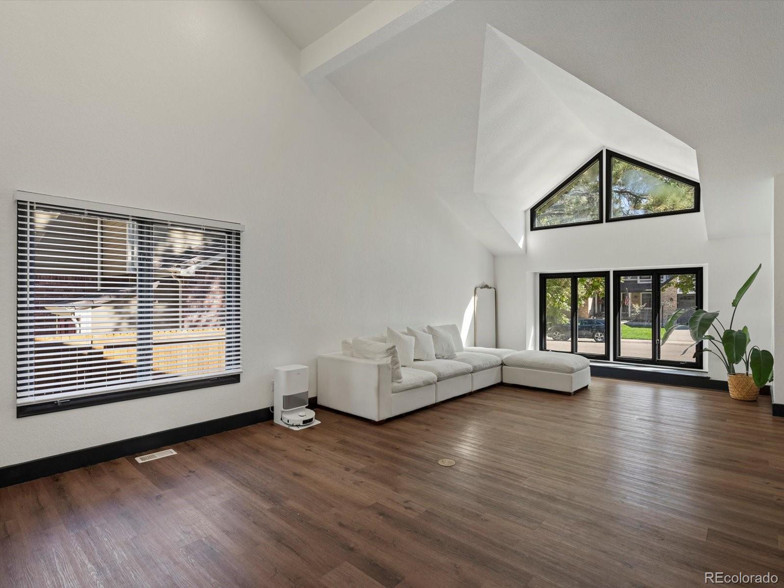 8049 Sweet Water Road Lone Tree, CO 80124 - Photo 7 of 44