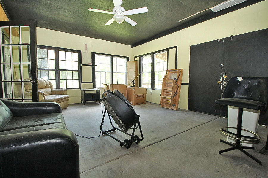 1085 Camp Buddy Road Ridgeville, SC 29472 - Photo 31 of 35 img_1442