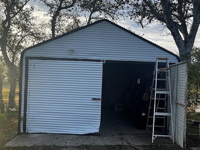 700 Lopez George West, TX 78022 - Photo 10 of 10