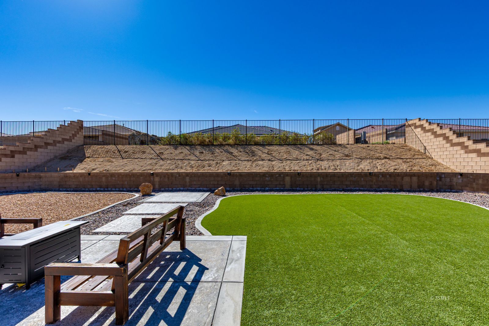 125 Rainshadow Court Ridgecrest, CA 93555 - Photo 45 of 47 Gallery Image 45