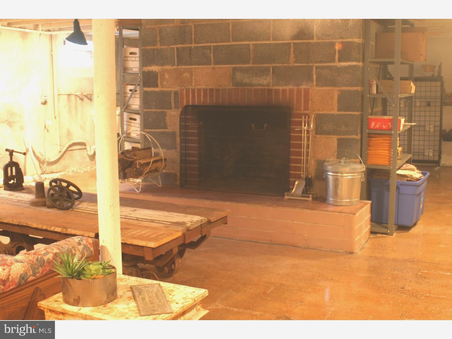 840 Byberry Road Philadelphia, PA 19116 - Photo 16 of 17 Rec Room