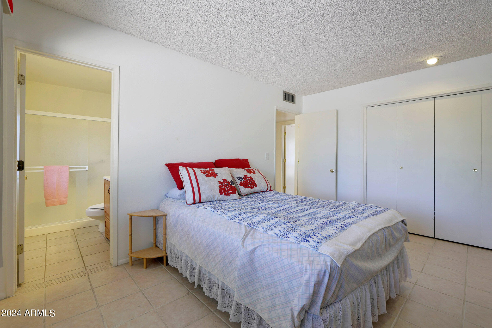 15457 North Ridgeview Road Sun City, AZ 85351 - Photo 4 of 28 Primary Bedroom