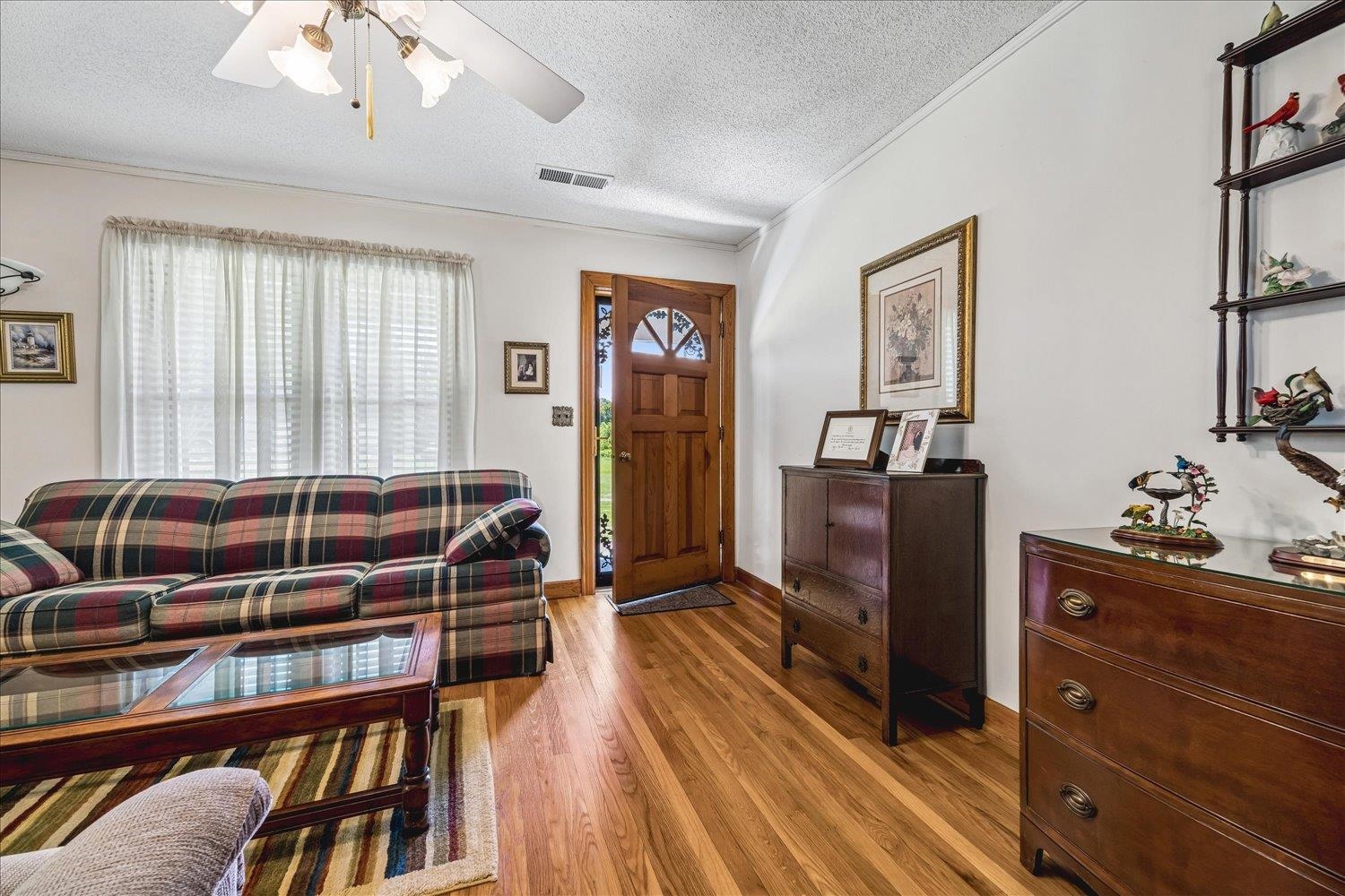 4583 Brighton-Clopton Road Brighton, TN 38011 - Photo 10 of 30 Check out the awesome hardwood floors.
