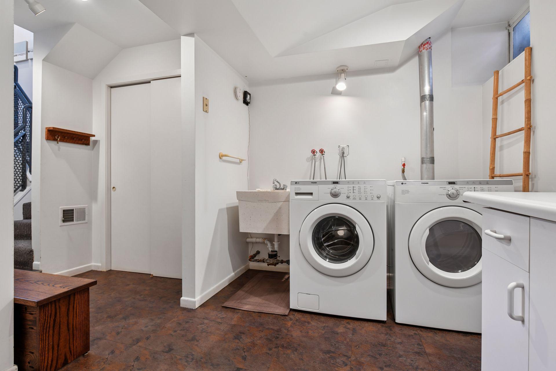 30 Greenway Gables Minneapolis, MN 55403 - Photo 30 of 36