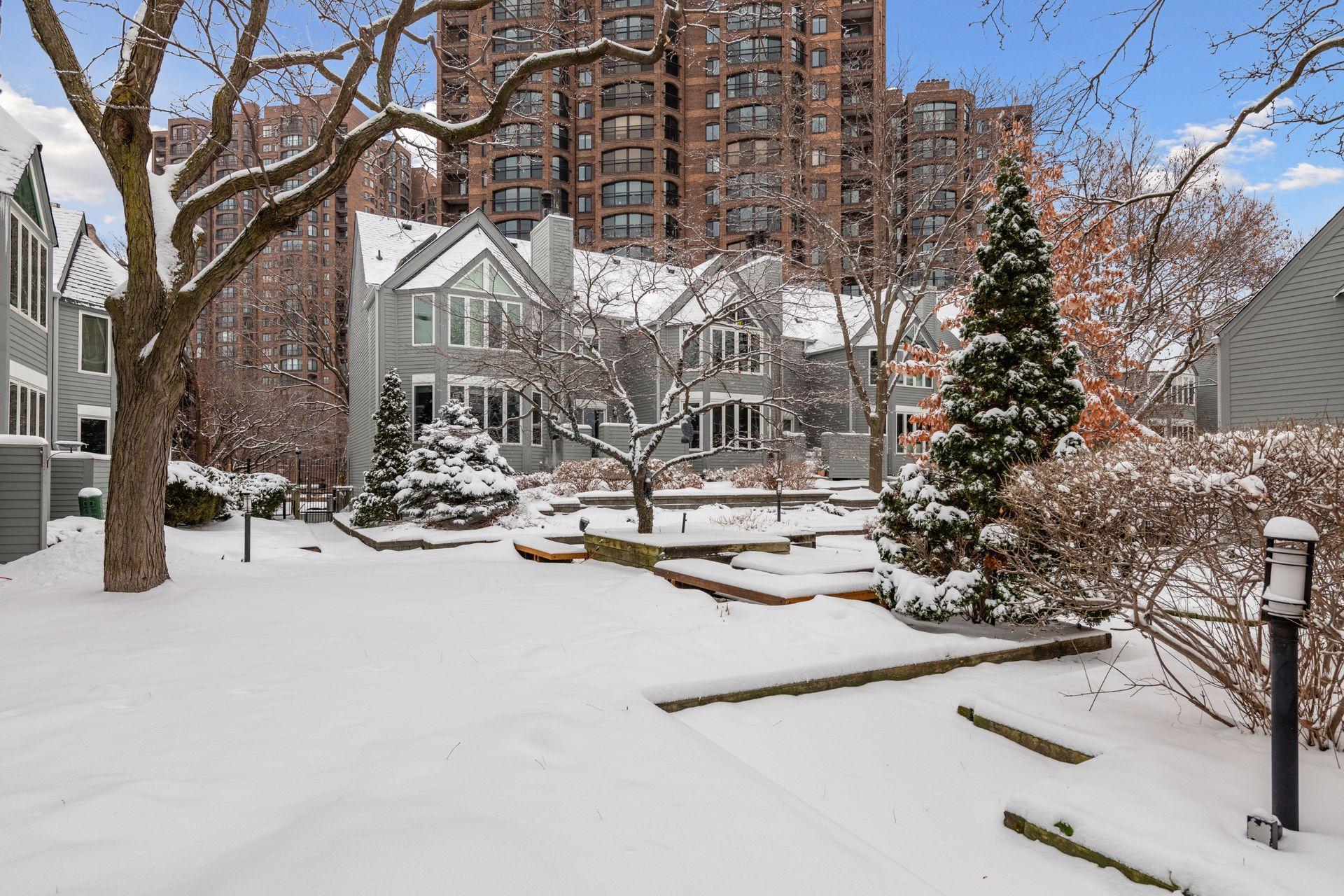 30 Greenway Gables Minneapolis, MN 55403 - Photo 33 of 36