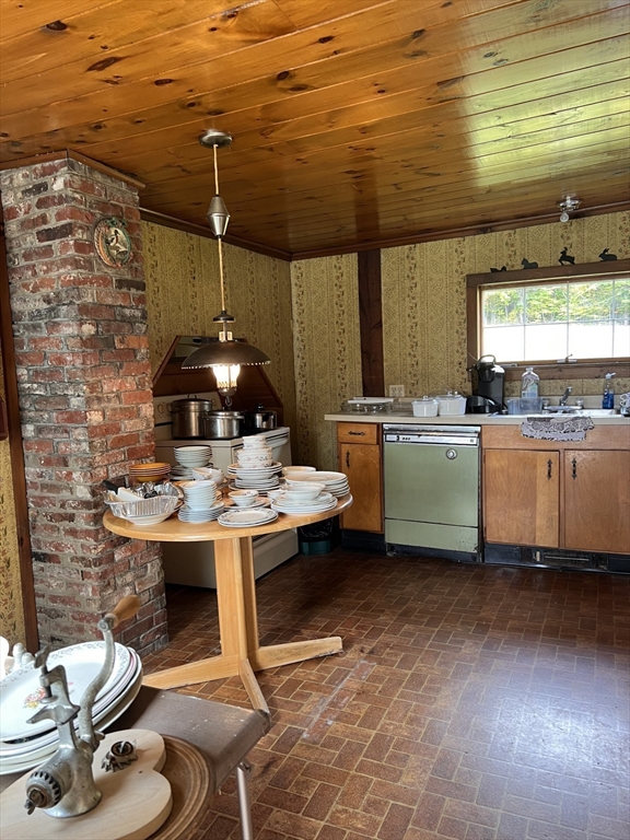 146 Potter Road Rowe, MA 01367 - Photo 13 of 40