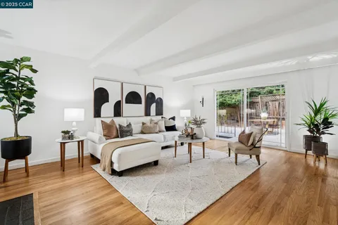 $1,395,000 | 980 Janet Lane, Lafayette, CA 94549